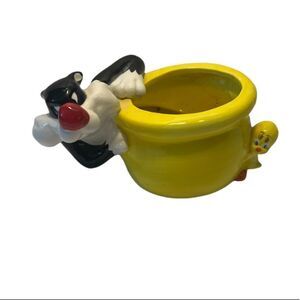 Warner Brothers Looney Tunes Sylvester & Tweety Pot